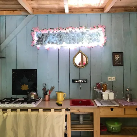 Le Petit Refuge Du Val D'emeraude *