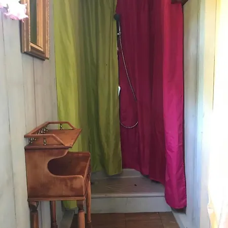 Le Petit Refuge Du Val D'emeraude Luxury tent *